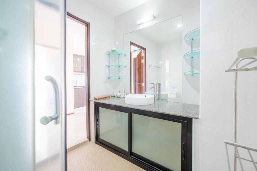 Avanta Condominium Menam-part Kültér fotó